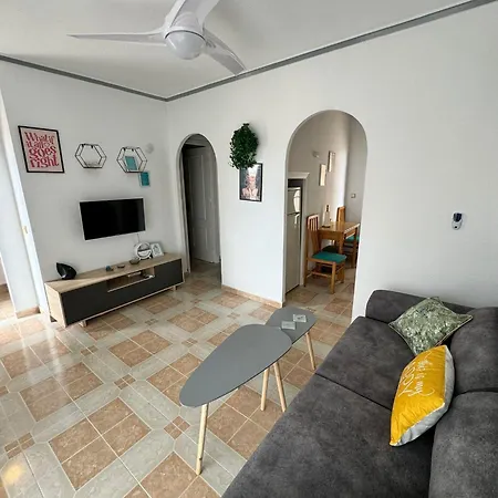 Carmina Apartment, Disfruta Del Sol Y Del Relax! Apartment Torrevieja